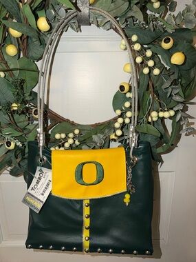 ⭐️NWT Tomboy University of Oregon Tote⭐️